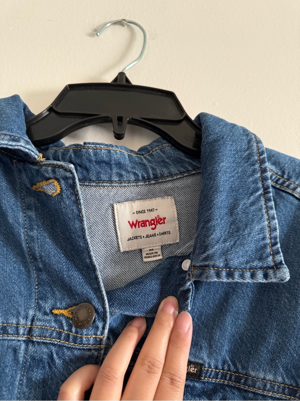Wrangler Blue Cropped Denim Jacket - size medium, 100% cotton - Picture 2 of 10